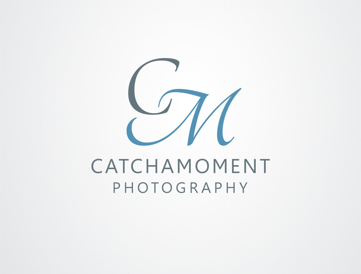 CatchAMoment Photography Logo